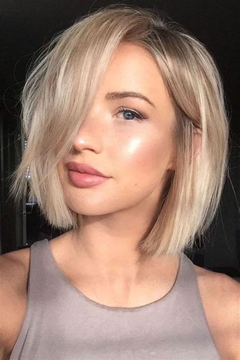 short hair styles shoulder length